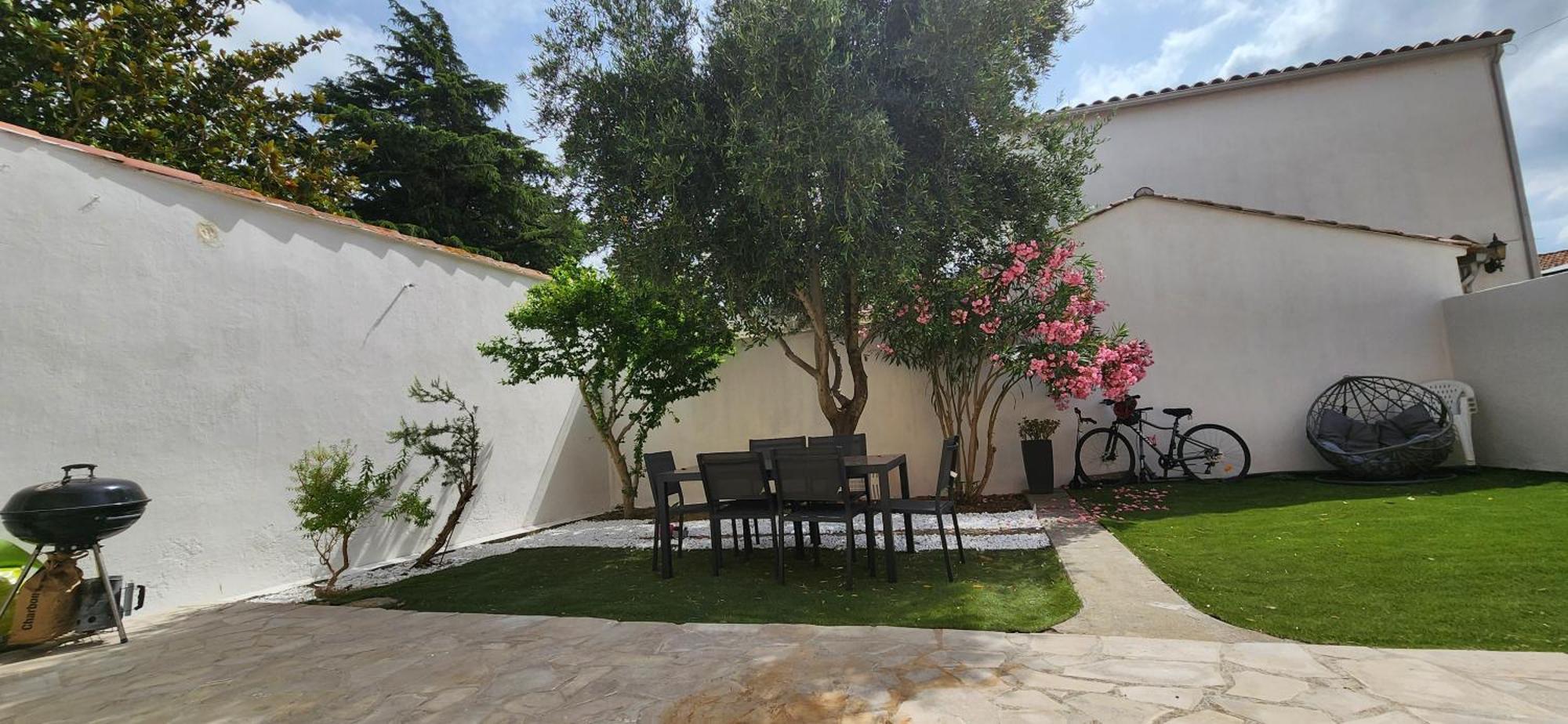 Villa Papillons Narbonne Centre Bagian luar foto
